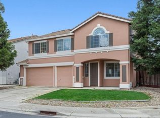 8717 Elfin Ct, Elk Grove, CA 95758