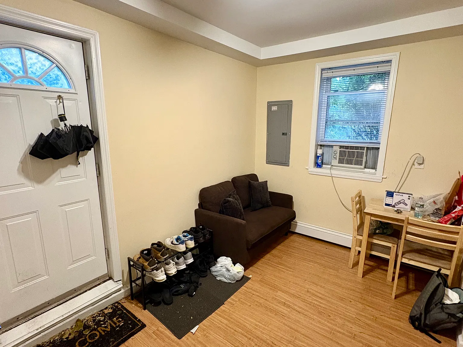 1 bed, $1,999 — Photo 1