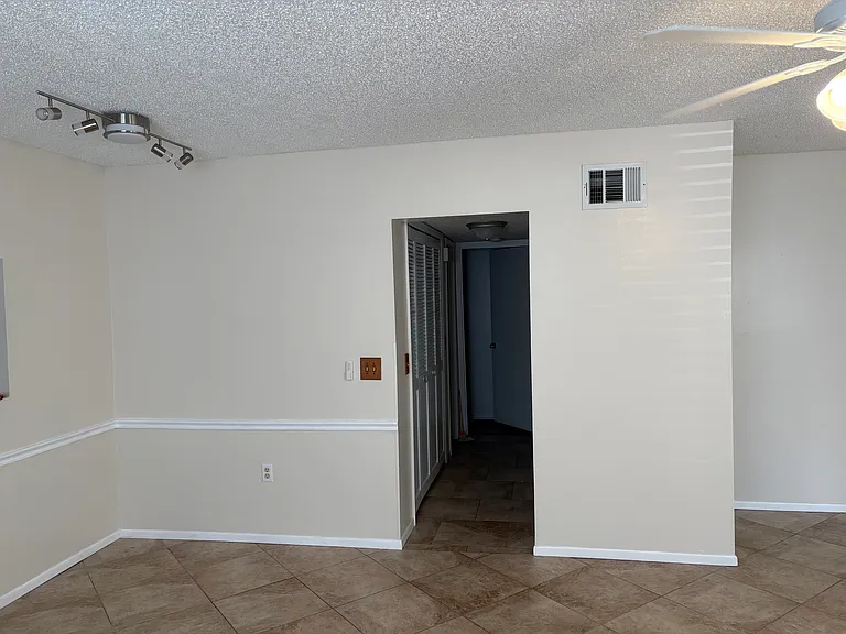 668 Cedar Side Cir NE — Photo 8