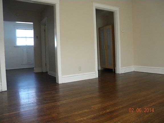 2nd image of 1111 Bellevue Ave APT 3E