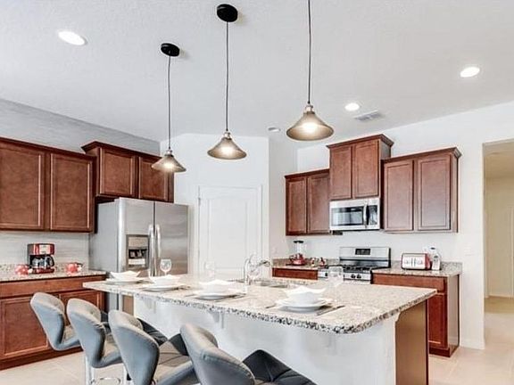3rd image of 5280 Oakbourne Ave