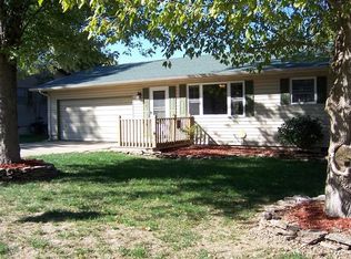 2759 W Turner St, Springfield, MO 65803