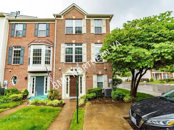 5819 Pearson Ln, Alexandria, VA 22304