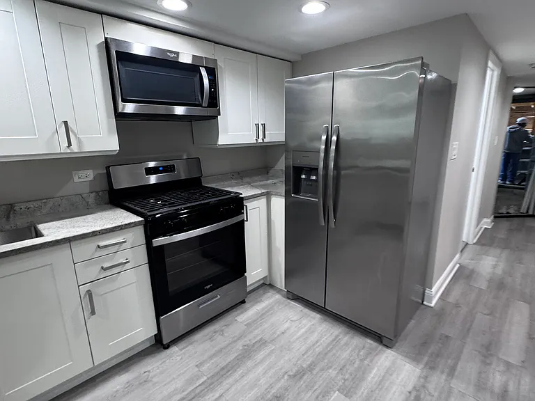 5001 W Altgeld St #BASEMENT — Photo 4