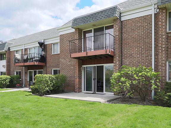 2nd image of 10385 Dearlove Rd APT 1K