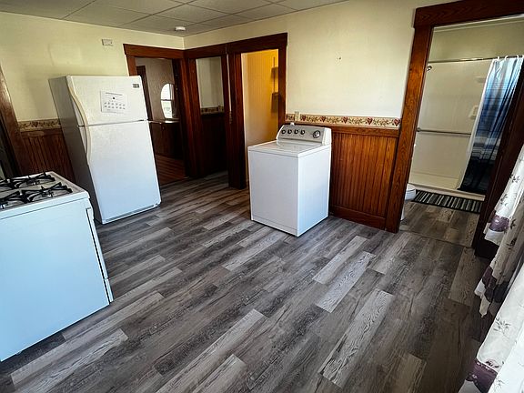5th image of 53-55 Nichols St #1