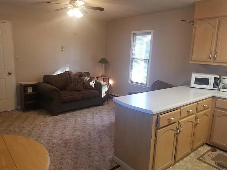 112 Linda Ln #B — Photo 7