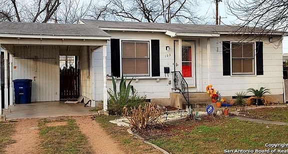 2nd image of 103 Wake Forrest Dr
