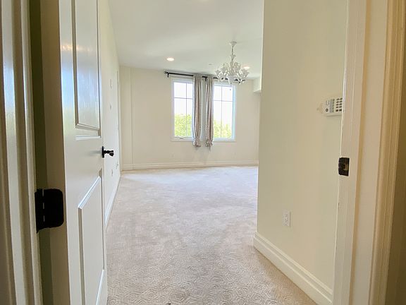 4th image of 6241 Crescent Park W Unit 301