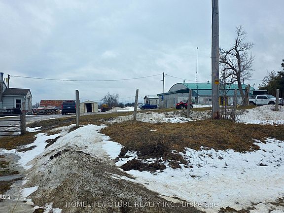 2nd image of 152 Glenarm Rd