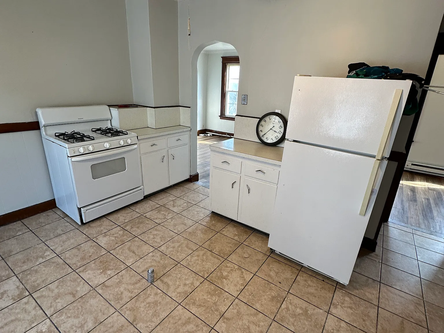 37 Howard St — Photo 3