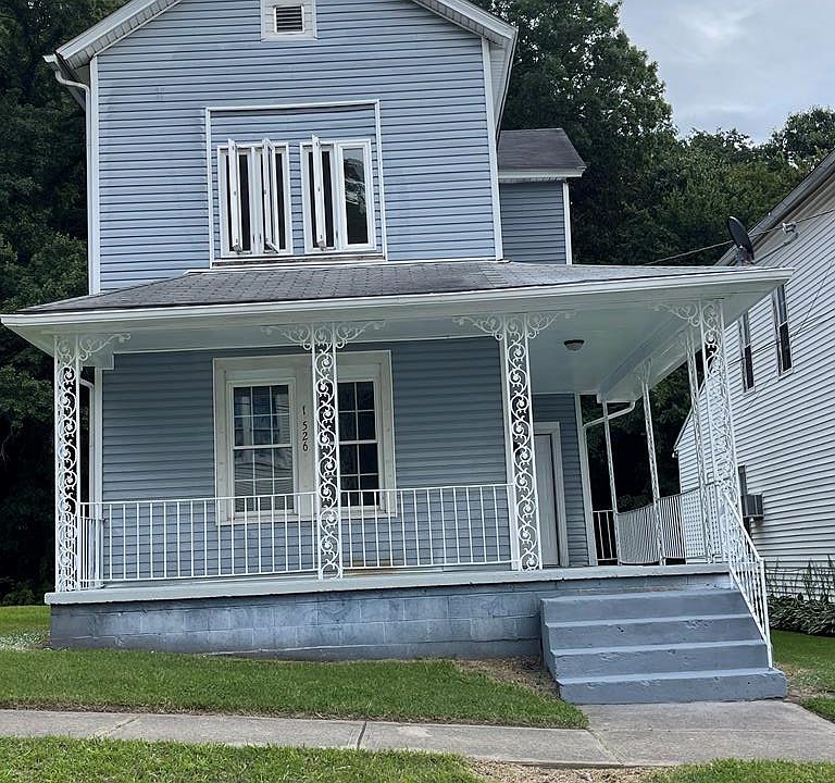 1st image of 1526 Poplar St