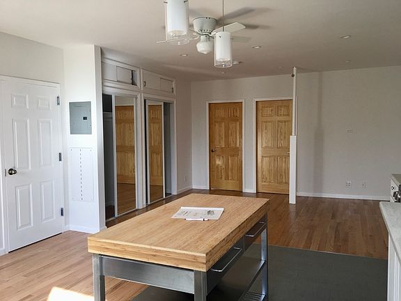 3rd image of 91 McGuinness Blvd Floor 3