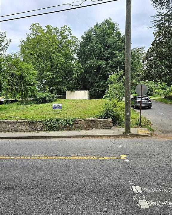 1st image of 547 Chappell Rd NW #12