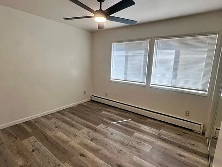2544 Union St — Photo 42