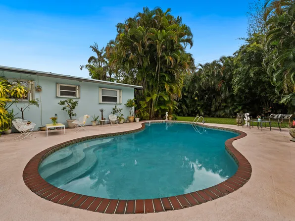 708 Westwind Dr, North Palm Beach, FL 33408