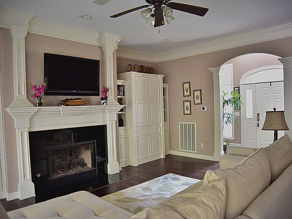 3rd image of 2804 Michelle Dr
