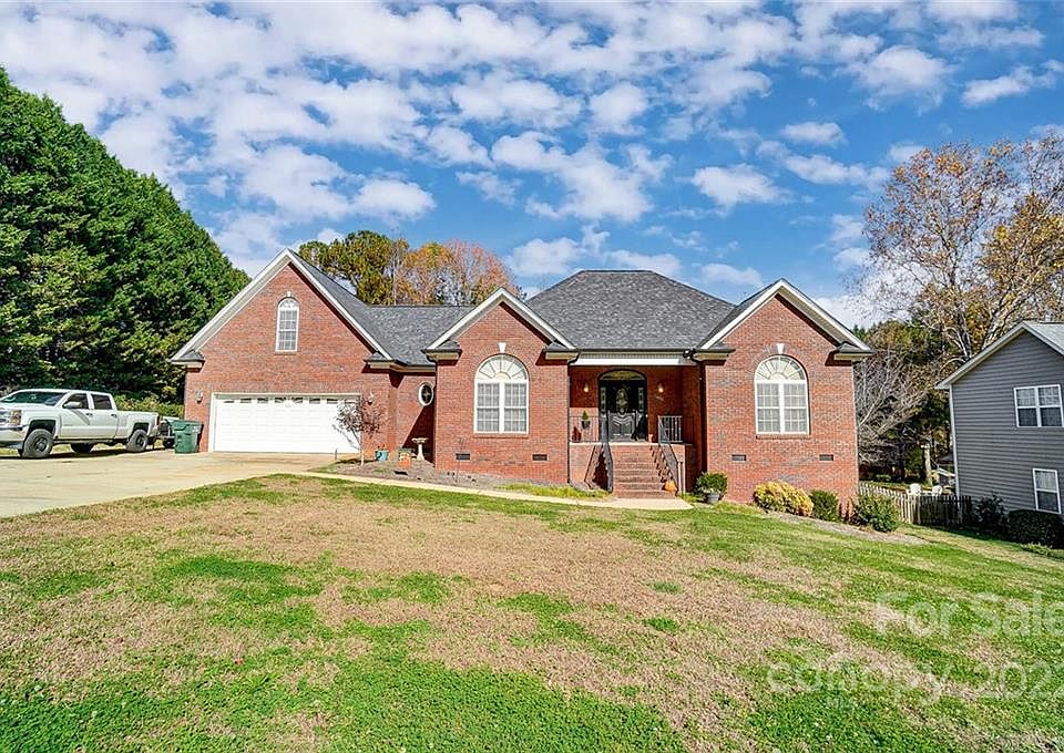 1st image of 4600 Old Stone Ln