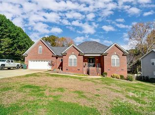 4600 Old Stone Ln, Gastonia, NC 28056