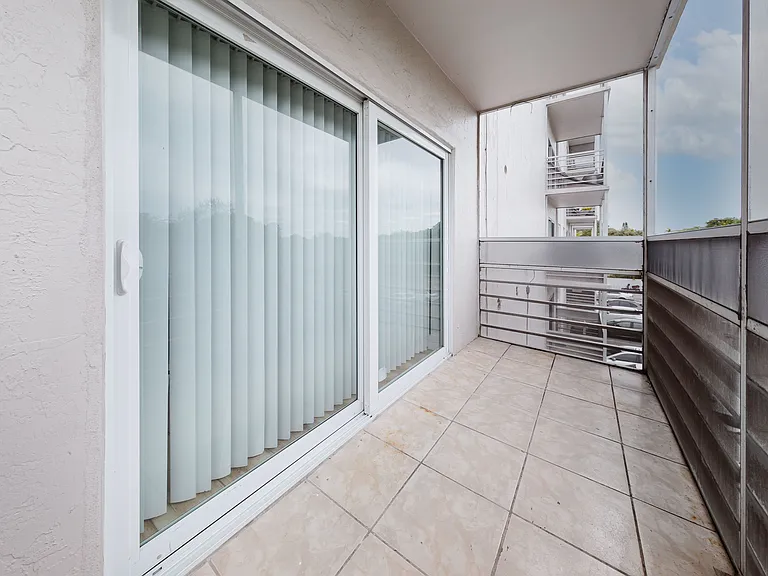 Balcony | Apartment Homes For Rent In Miami | Miami Shores