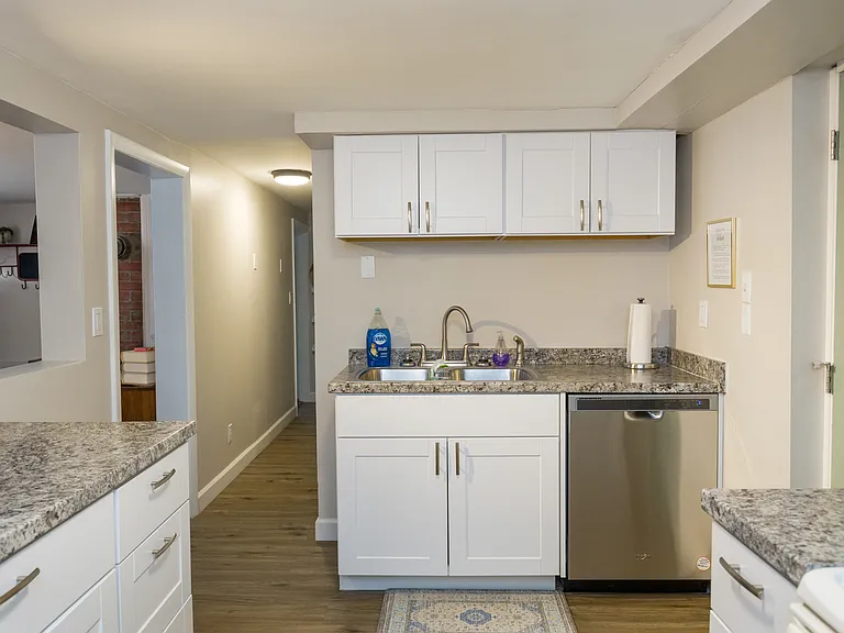 3 Abnaki Ave #BASEMENT — Photo 11