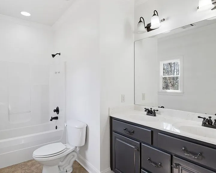 374 Cherry St — Photo 16