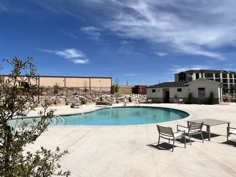 179 N Rock Canyon St #H-301 — Photo 16