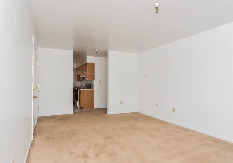 10029 Kennedy Ave — Photo 6