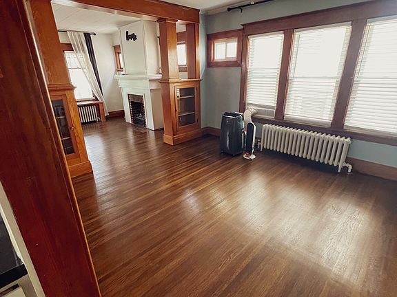 5th image of 568 Linden Ave APT 1