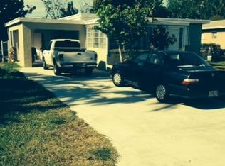 710 NW 1st Ct, Hallandale, FL 33009