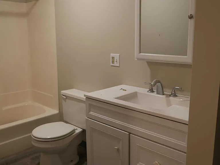 Keene Apartments — Photo 15