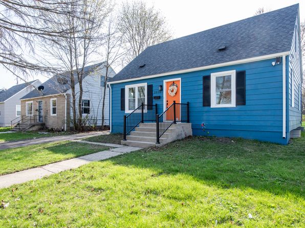 2310 Horeb Ave, Zion, IL 60099