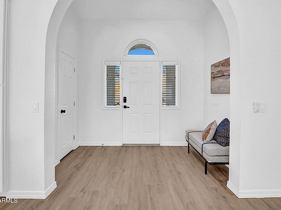 5th image of 3641 W SARAGOSA Street