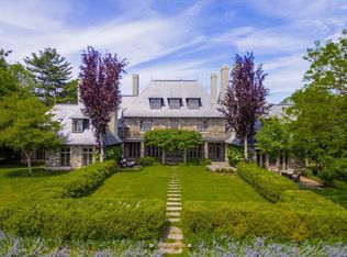 945 Sasco Hill Rd, Fairfield, CT 06824