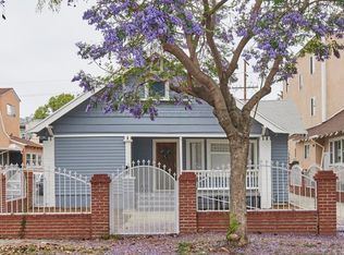 2067 W 29th Pl, Los Angeles, CA 90018