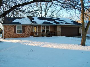 29 Clover Ln, Milford, IA 51351