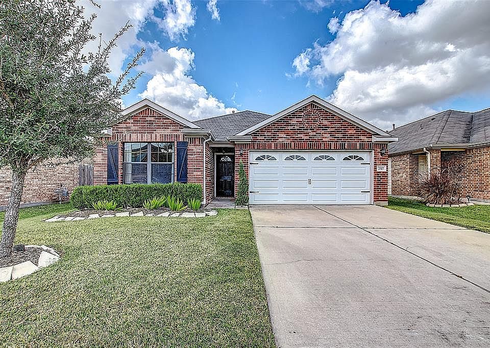 1st image of 2327 Grey Reef Dr