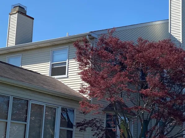 101 Jonathan Dr, North Wales, PA 19454