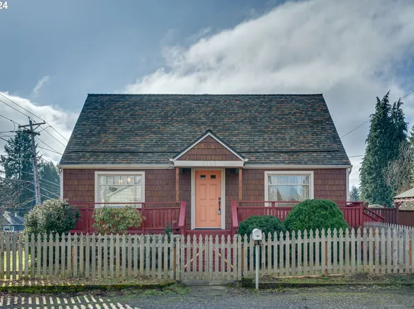 3118 SE Roswell St, Milwaukie, OR 97222