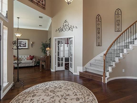 4th image of 1911 Bordeaux Ct