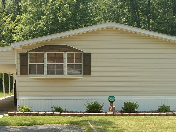 2nd image of 138 Northgate Dr NE