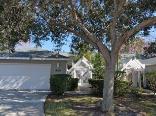829 Oakwood Dr, Melbourne, FL 32940