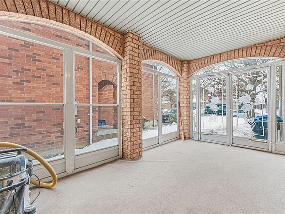 3rd image of 22 Rangeland Rd