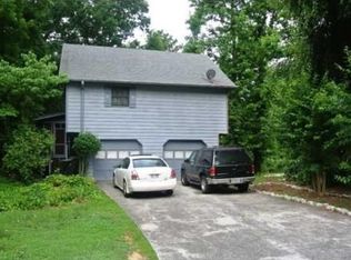 2608 Scalpem Ct, Duluth, GA 30096