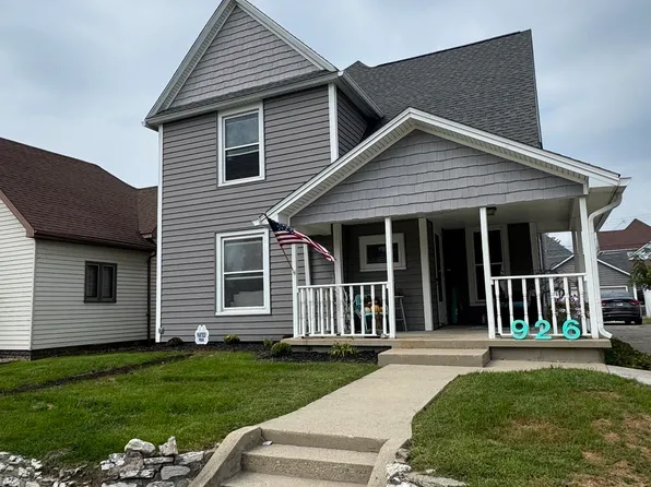 926 S A St, Elwood, IN 46036