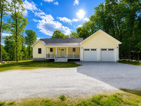 9 Evelyn's Way, Hollis, ME 04042