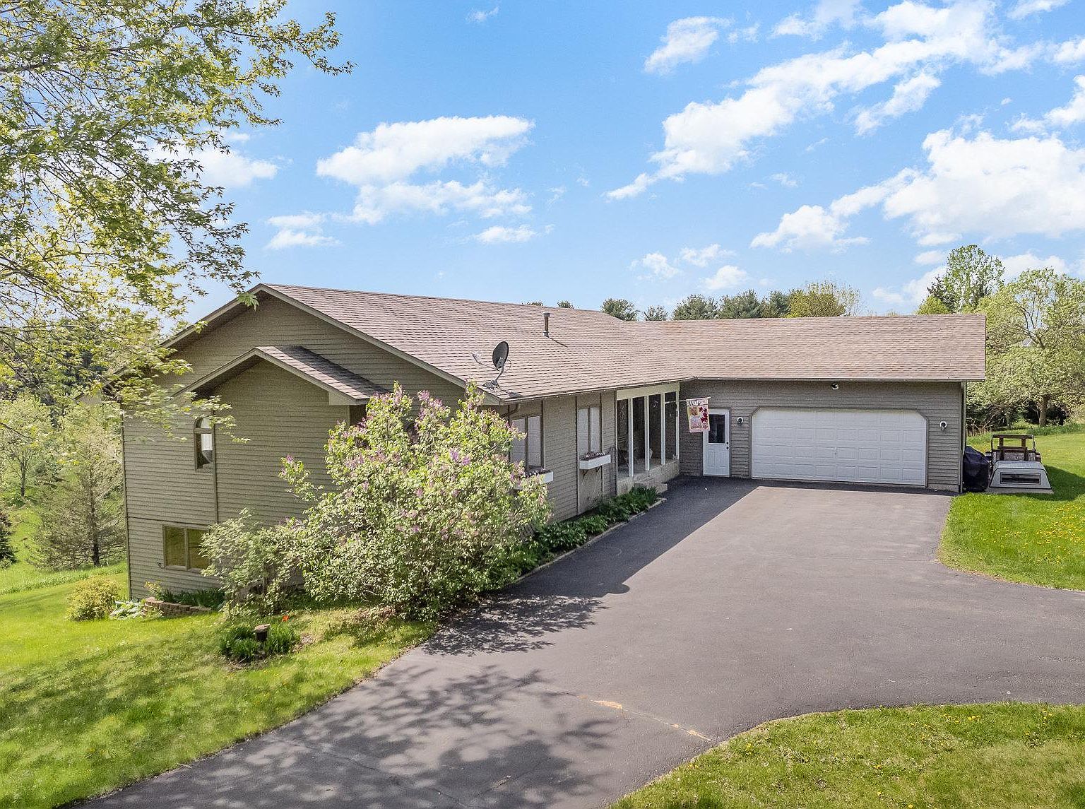 1084 110th St, Roberts, WI 54023 Zillow