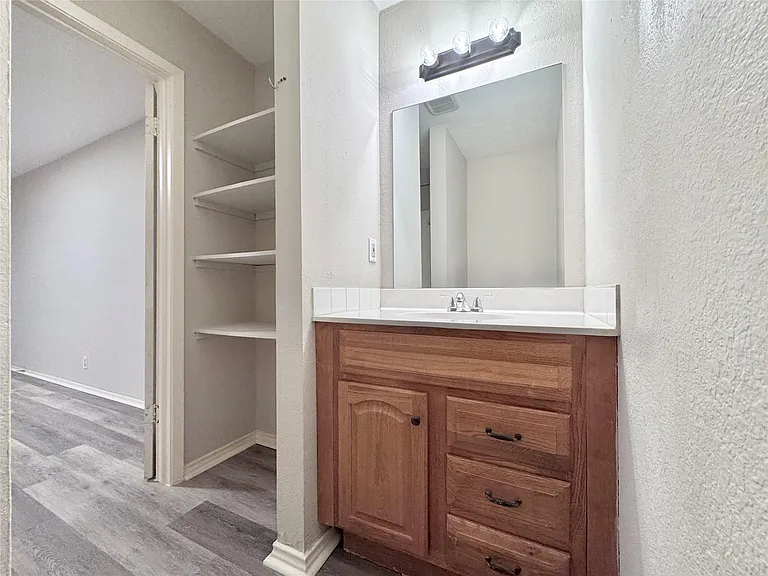 2110 Blue Meadow Dr #A — Photo 17