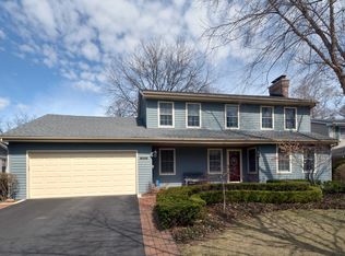 1014 E Clarendon St, Arlington Heights, IL