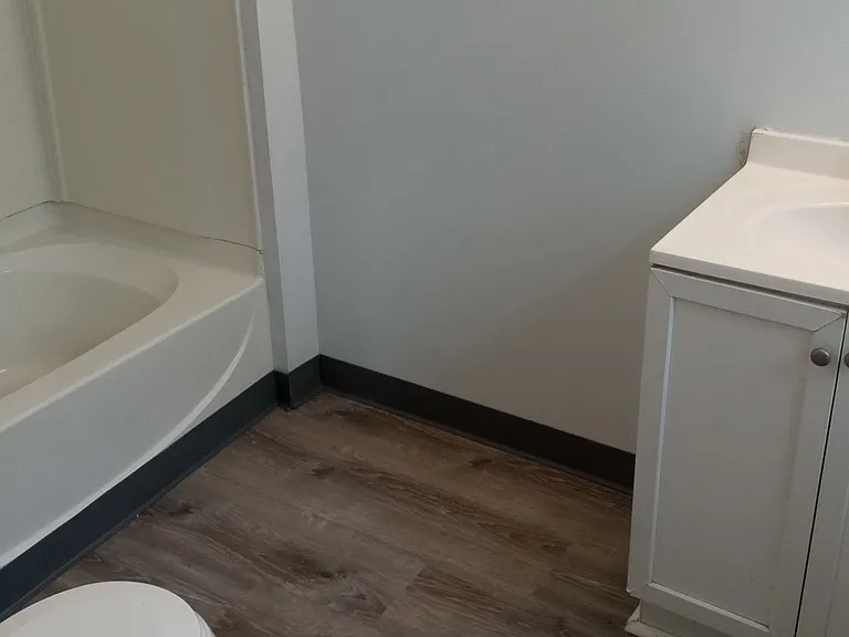 191 Alder St #3 — Photo 4